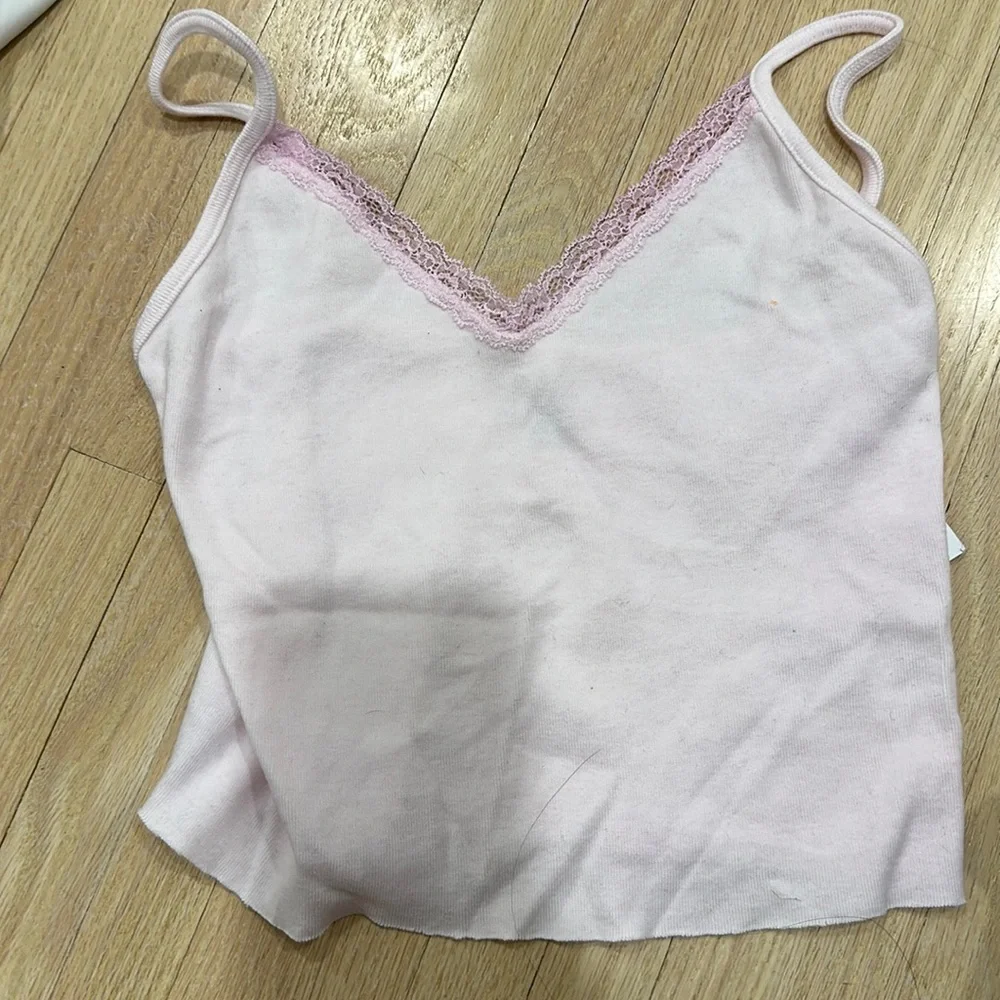 Brandy Melville tank top - Picture 1 of 3